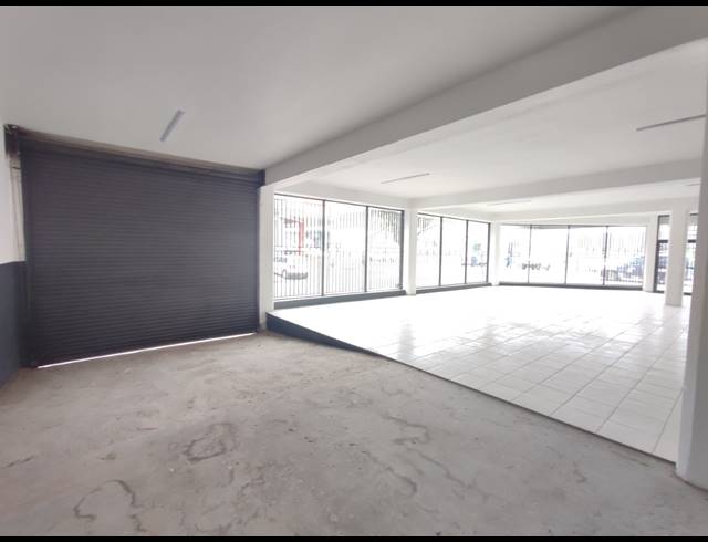 2,400M² BUILDING FOR SALE IN MAITLAND
